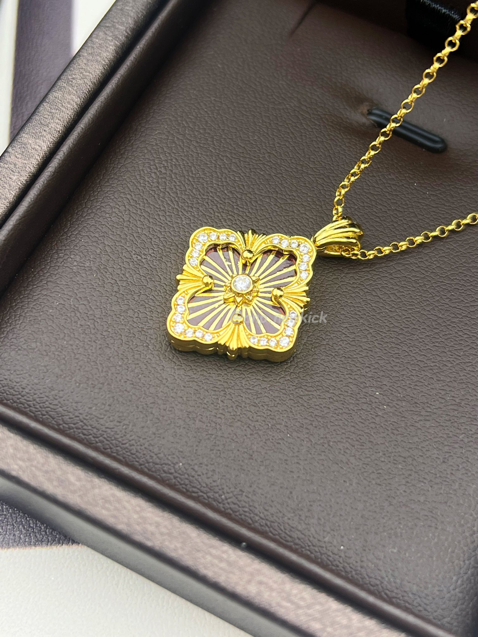 Buccellati Clover Jade Marrow Necklace (3) - www.newkick.vip